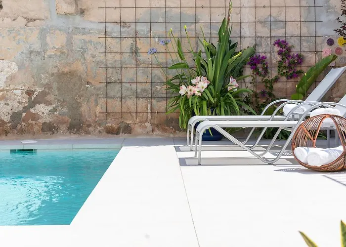 Cabin Rentals in Palma de Mallorca
