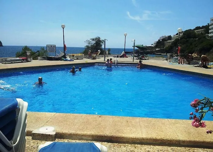 Santa Ponsa Pet friendly Vacation Rentals