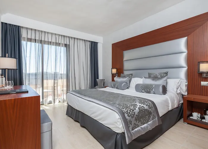 Santa Ponsa Hotels With Amazing Views