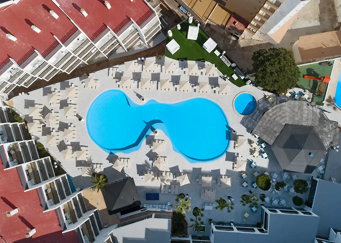 Magaluf (Mallorca) hotels near Twisted Water Park