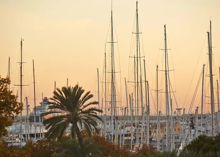 Palma de Mallorca hotels near Castell de Bellver