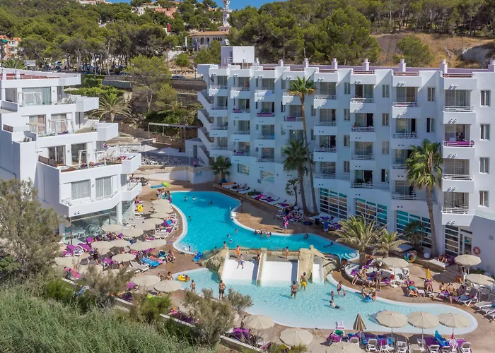 Fergus Style Cala Blanca Suites Santa Ponsa