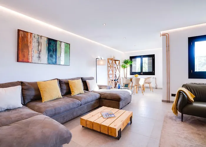 Villa Bonanova By Priority Palma de Mallorca with Pool